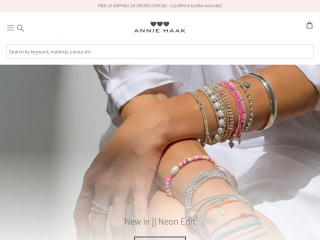 anniehaakdesigns.co.uk